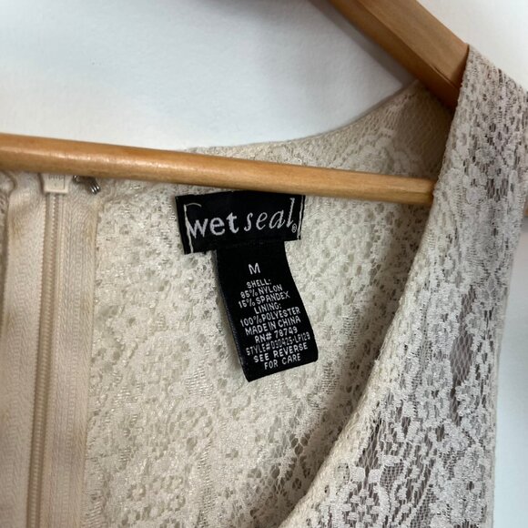 Wet Seal. Lace Dress. Off-White/ Beige Color. Size Medium. Womens. - Picture 9 of 12